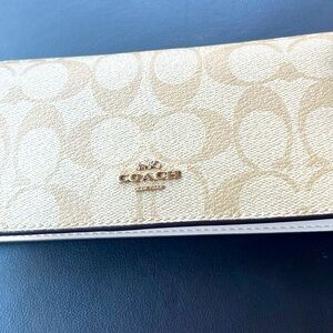 Beautiful brand new coach wallet